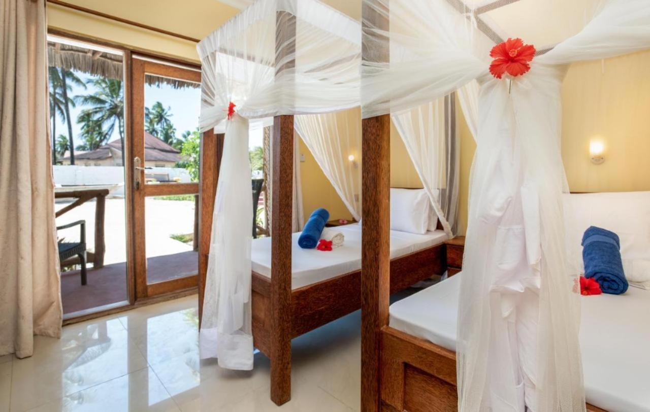 Amber Lodge Pongwe Dış mekan fotoğraf
